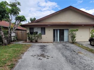 6519 Harbour Rd, North Lauderdale, FL 33068