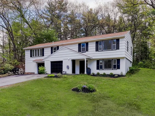 12 Davis Rd, Merrimack, NH 03054