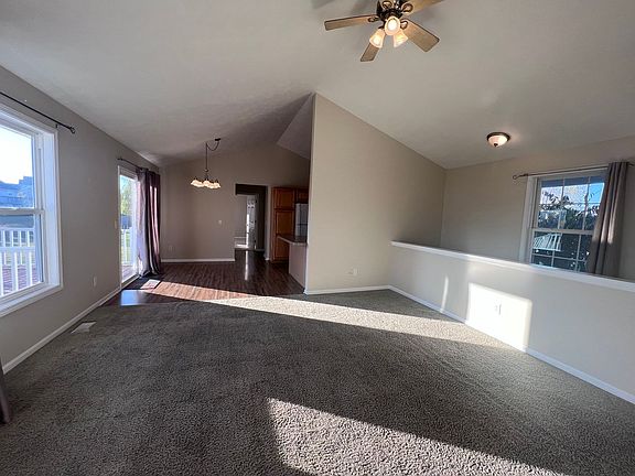 3rd image of 6958 Cornerstone Dr SE