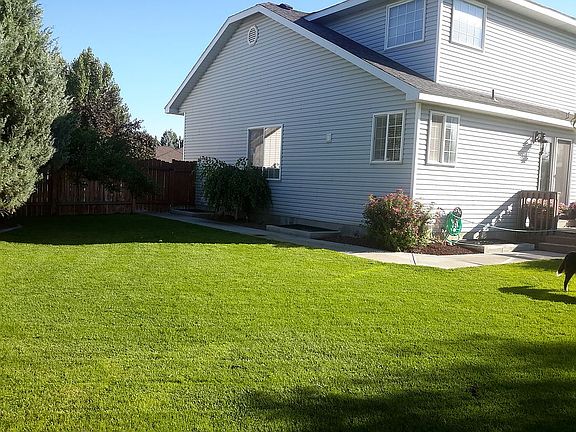 5th image of 855 Windrow Cir