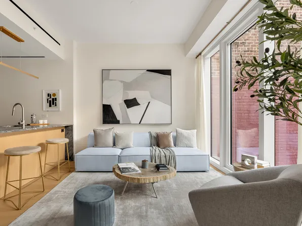 101 West 14th Street 3D image 1 of 13