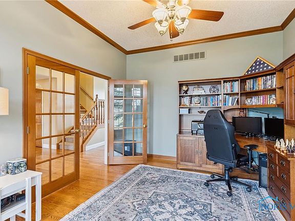 5th image of 8378 Tawa Creek Dr