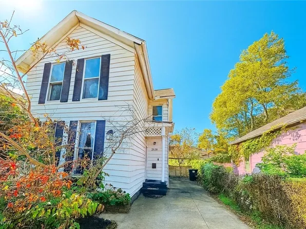 2128 W 29th St, Cleveland, OH 44113