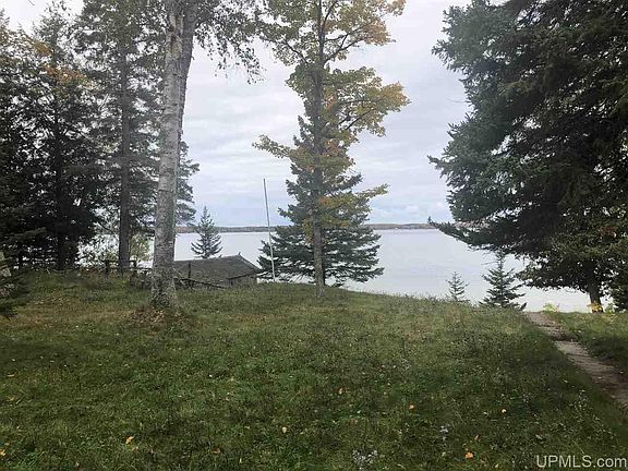 3rd image of 3911 County Road 379