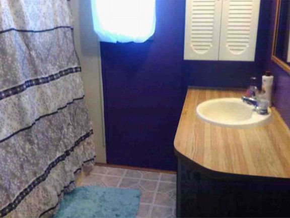 3rd image of 11 Berry Ln