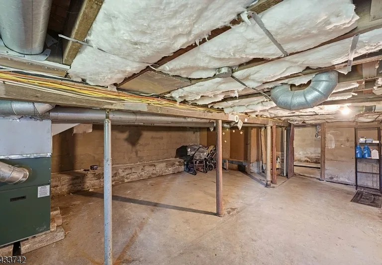 33 Hillside Ave — Photo 34