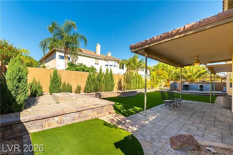5 bed, 3.5 bath, 5440 sqft, $4,500 — Photo 3