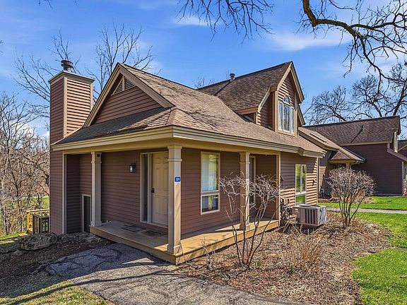 2nd image of 109 Walnut Hill Dr