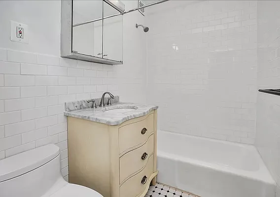 Rented by Douglas Elliman | media 9