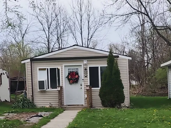 2300 W Washington Ave, Jackson, MI 49203