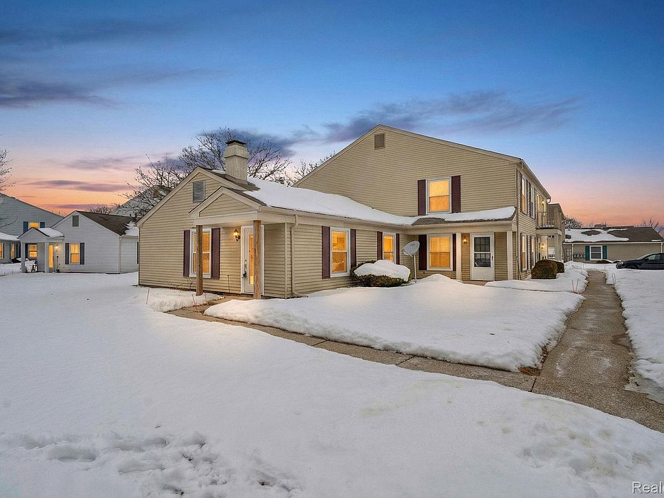 1st image of 3027 Maplewood Ct