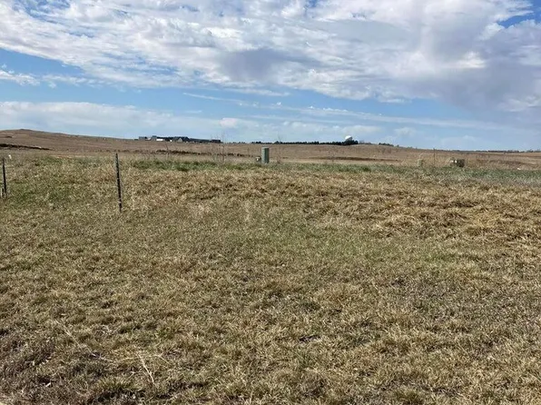 McCormick Dr, Dickinson, ND 58601