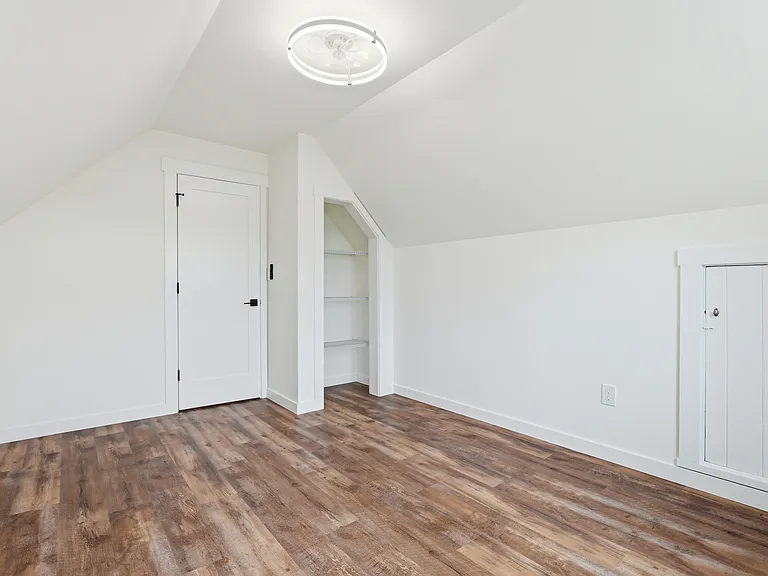 20101 Poplar Way — Photo 21