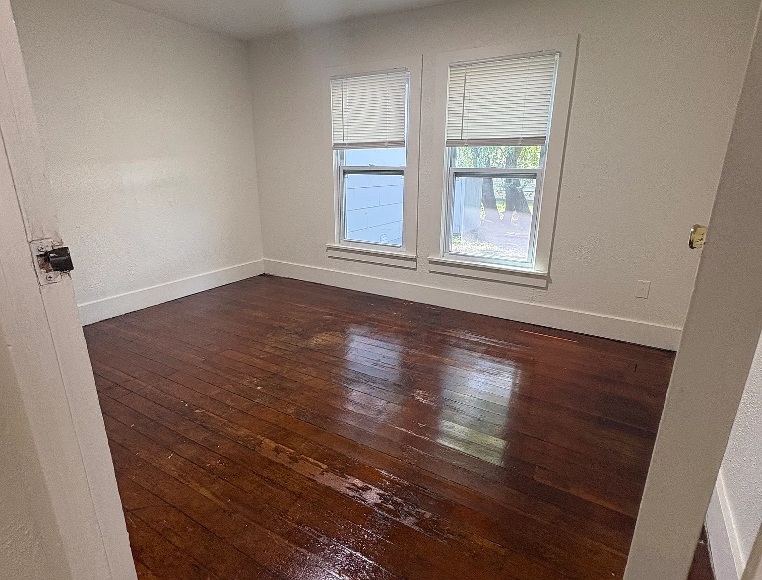 1235 Ford Street - 1 — Photo 3