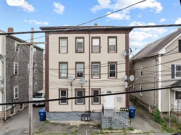 226 State St #3, New Bedford, MA 02740