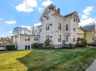 464 Summer St, Woonsocket, RI 02895