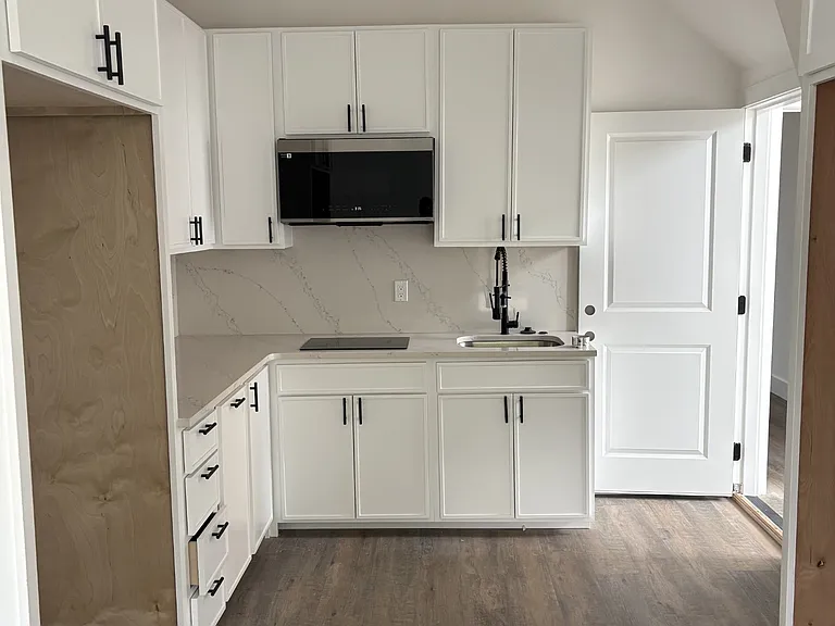 21 Decatur St — Photo 3