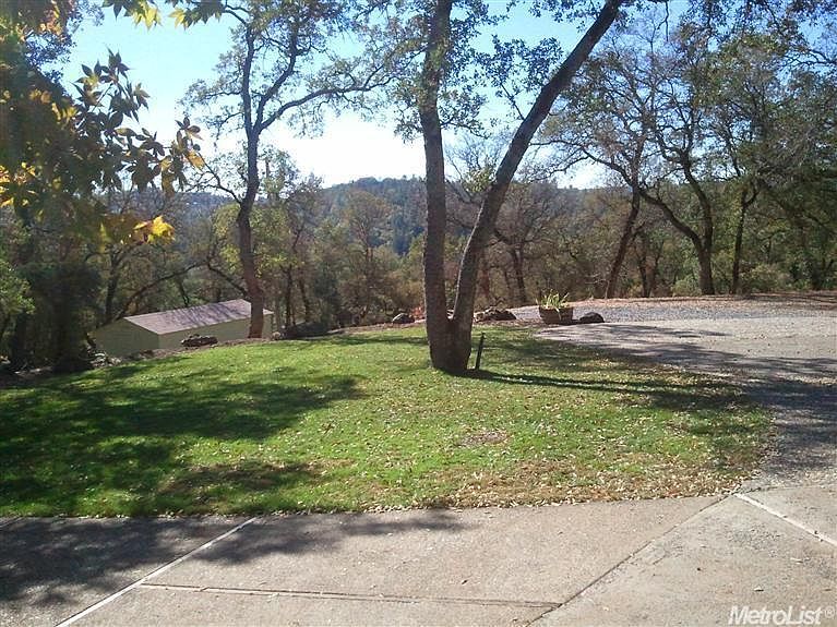 1st image of 5681 Valley Oaks Ct