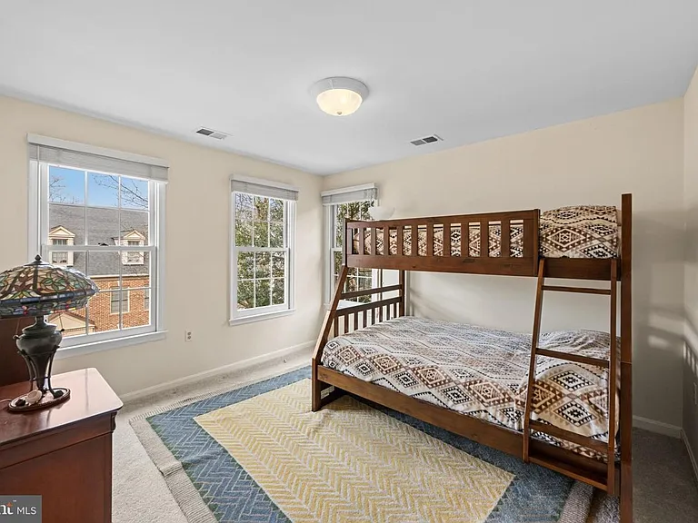 5120 Warren Pl NW — Photo 31