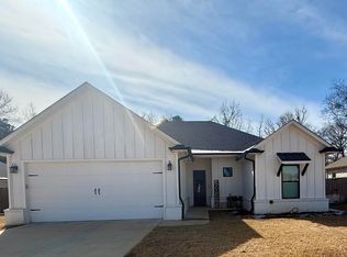 2000 Jackie Ray, Whitehouse, TX 75791