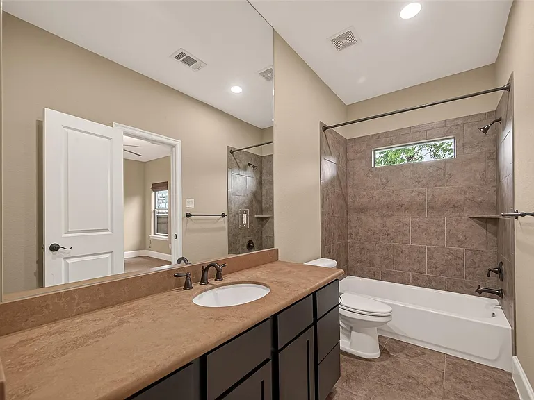 4204 Eli St #A — Photo 37