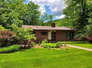 125 Southwood Dr, Vestal, NY 13850