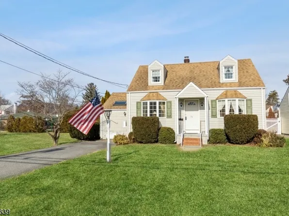 38 Manor Ave, Pequannock Twp., NJ 07444