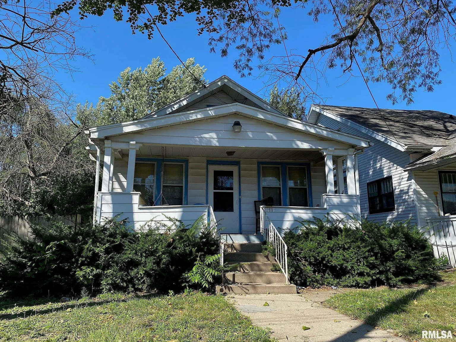 911 E Virginia Ave photo 1