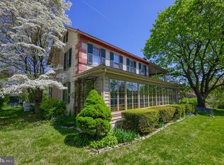 7 Farm Ln, Lititz, PA 17543