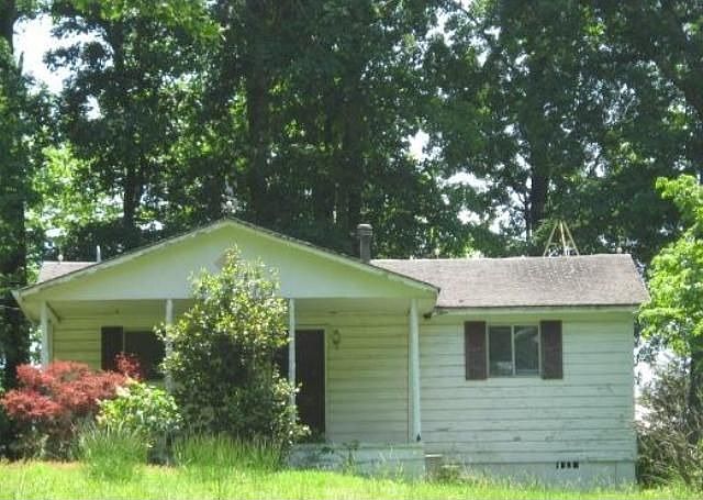 1st image of 3462 Richmond Rd