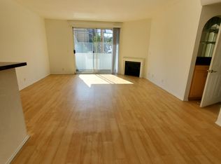 884 5/8 Palm Ave #109, West Hollywood, CA 90069