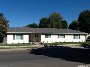 920 McGuire Dr, Modesto, CA 95355
