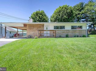 1410 Riegle Rd, Harrisburg, PA 17112