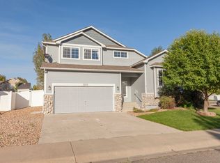 1889 Trumpeter Swan Dr, Loveland, CO 80537