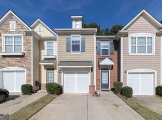 2002 Lakeshore Overlook Cir NW, Kennesaw, GA 30152