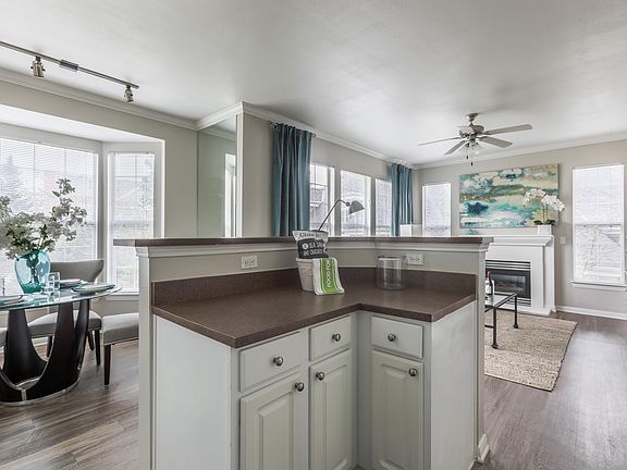 4th image of 3248 S Newcombe St #10102