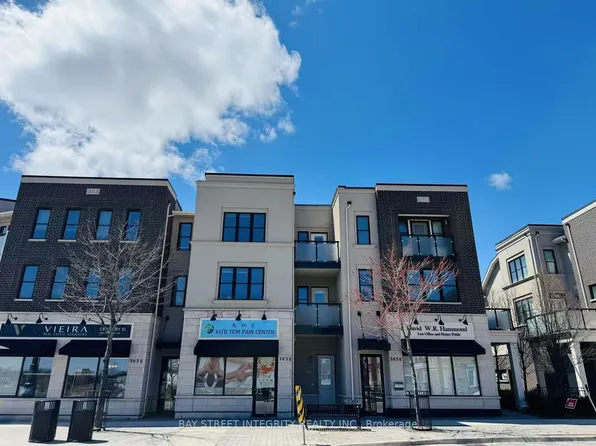 3034 Preserve Dr, Oakville, ON L6M 0T9