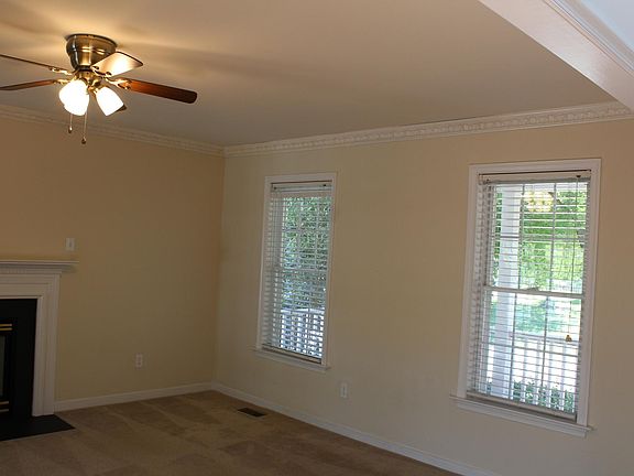 5th image of 11737 Park Forest Ct
