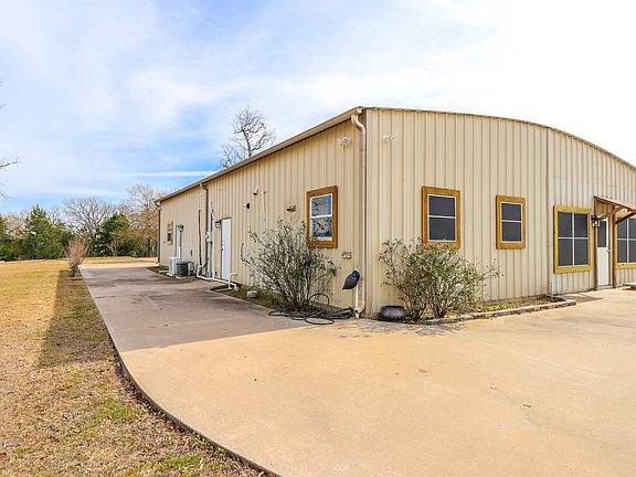 2nd image of 297 County Road 441