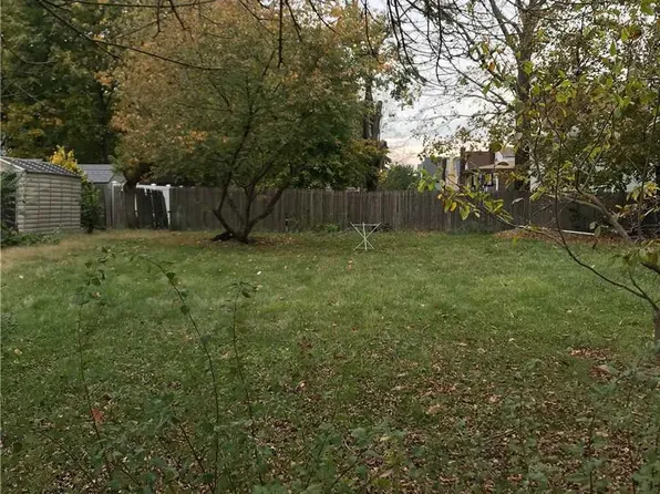 5 Winthrop St, Hempstead, NY 11550