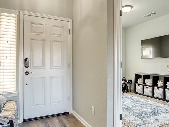 4th image of 3522 Humbug Dr