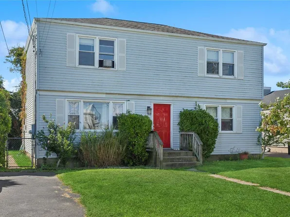 6 Mitchell Avenue, Babylon, NY 11702