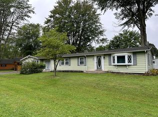 10905 Ridgeview Rd, Linesville, PA 16424