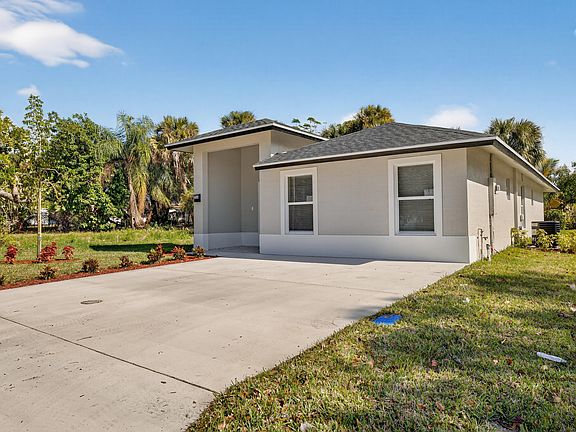 3rd image of 706 Dundas Court