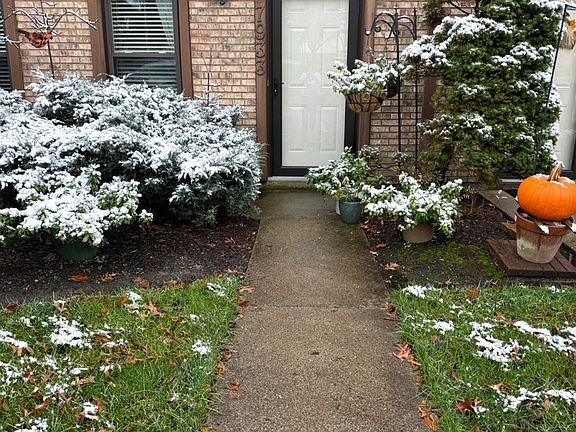 3rd image of 7933 Tall Timbers Dr
