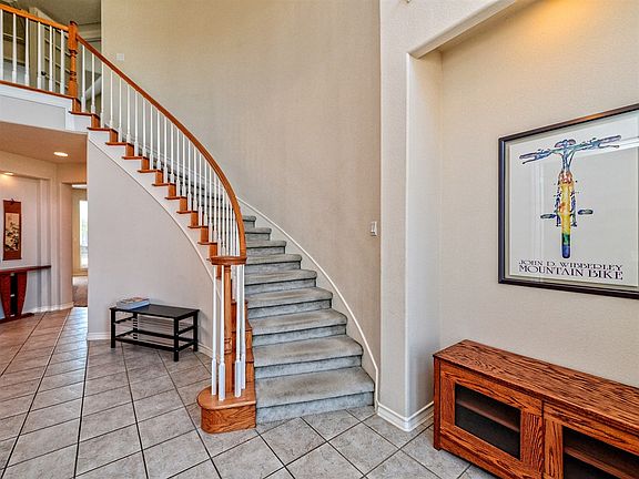 5th image of 12901 Coriander Dr