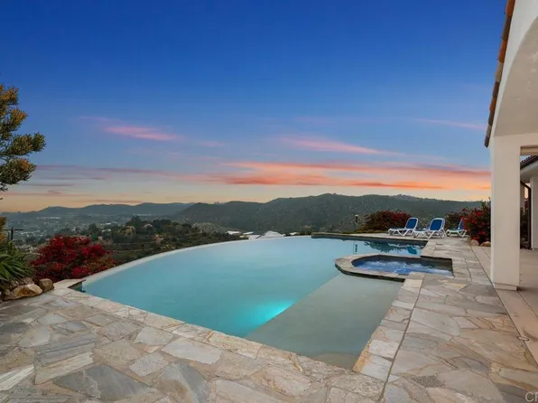 26636 Lilac Hill Dr, Escondido, CA 92026