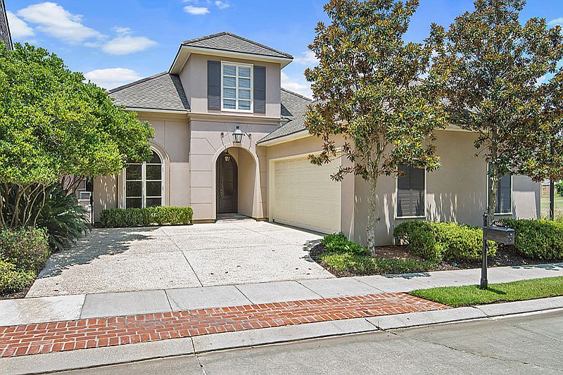1st image of 3060 McIlhenny Dr
