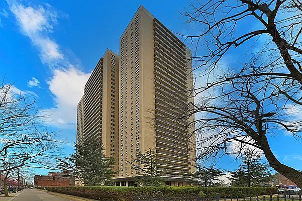 1st image of 110-11 Queens Blvd #11B