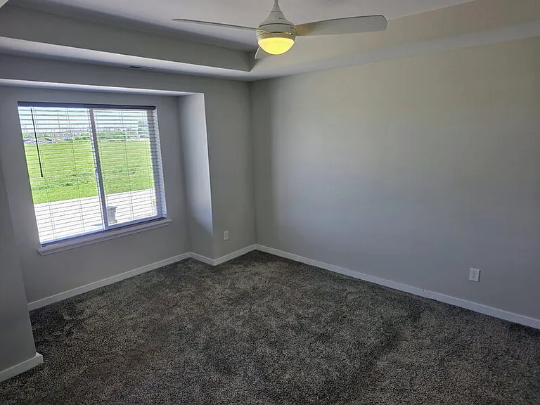 1008 Maple St — Photo 14